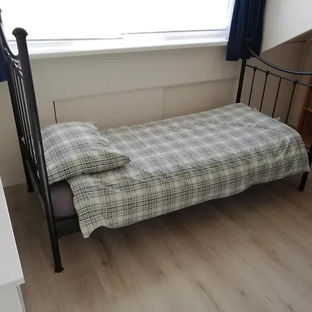 In Mit Grill Und Terrasse * Katwijk aan Zee